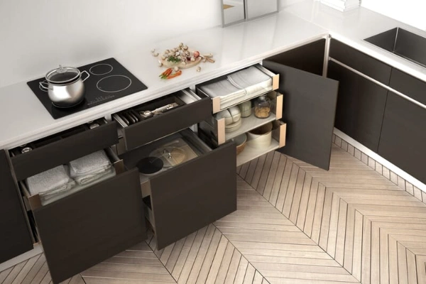 Skirting drawers to A magic pull-out to store your daily utensilsutilise dead space beneath